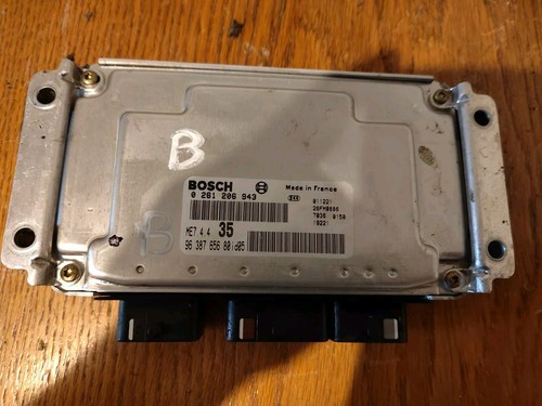 Calculateur moteur peugeot 307 - calculateur,
