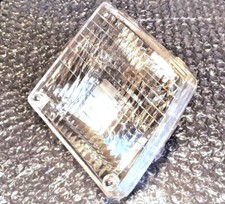 OPTIQUE DE PHARE TRAPÉZOÏDAL