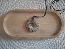 Pendentif Collier en Jaspe Dalmatien – Forme Donut 5 cm – Pierre de la Joie...