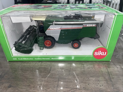 Fendt combined harvester siku - fendt,