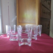 6 verres à whisky en cristal de sèvres modèle  a définir
