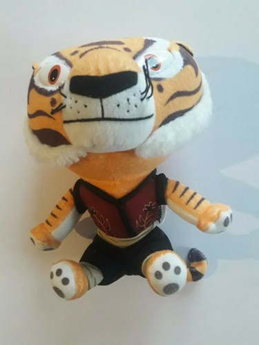 Peluche maitre tigresse kung - maitre,