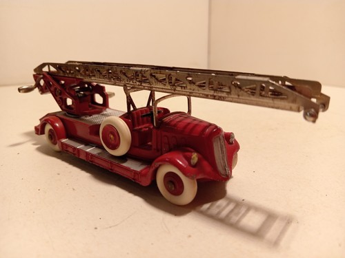 Dinky toys 32d delahaye - toys,