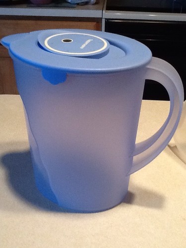 Tupperware blue gallon - tupperware,