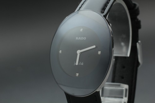 Presque comme neuve montre - comme, neuve]