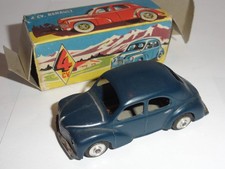 CIJ C.I.J RENAULT 4cv bleu marine neuve boite époque DINKY, JRD, NOREV
