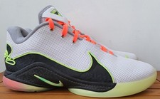 Chaussures de basketball Nike