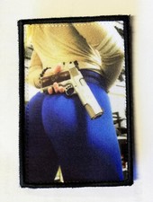 Patch MORALE 5x8cm "SEXY COLT 1911" Broderie PRINT Design Fun Militaire