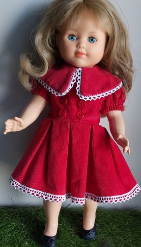 Nov 1955 robe velours poupée