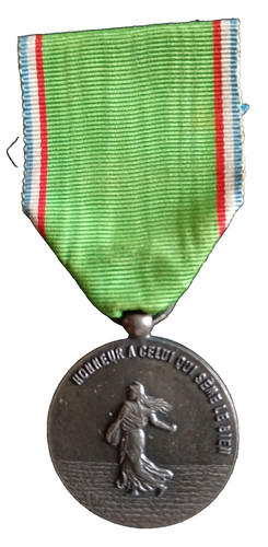 Medaille med 004 - med, des