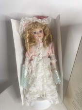 Poupée De Collection En