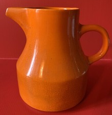 Pichet en céramique