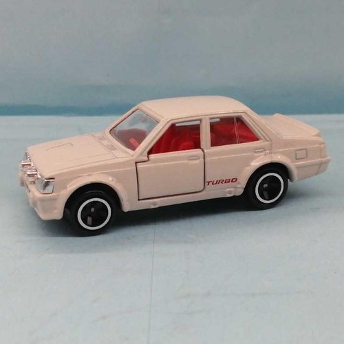 Tomy mitsubishi lancer - tomy,