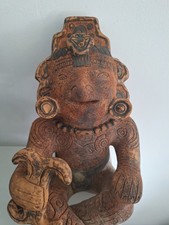 statue Sculpture style