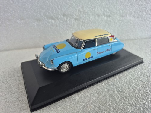 Miniature ricard citroën ds - "ricard",