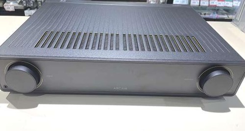 Arcam integrated amplifier - arcam, a5