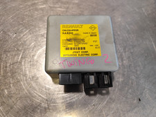 BOITIER DA DIRECTION ASSISTEE RENAULT TWINGO 2 II 1.2i 16V 75CV BVA 8200800656