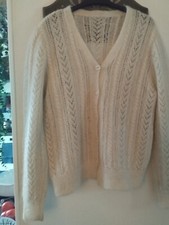 Beau Gilet Fait Main  Ajouré