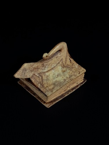 Livre talismanique pliant