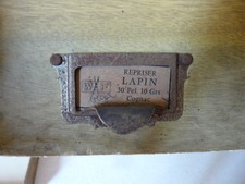 Ancienne boite de magasin