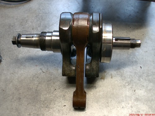 Vilebrequin suzuki 600 type - vilebrequin,