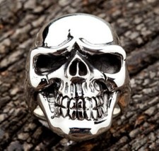 BAGUE HOMME TRIBAL BEAU CRÂNE