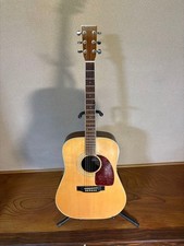 Guitare acoustique Yamaki