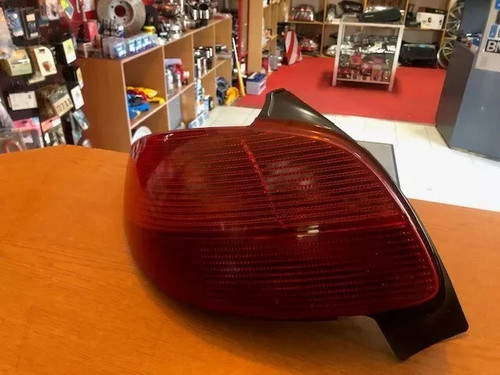 Feux arriere peugeot 206 - feux,