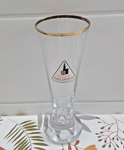 Verre pied boule biere - pied,