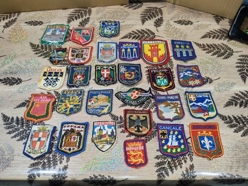 Lot ecussons blason - de,