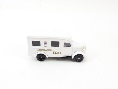 Voiture miniature lledo - voiture,