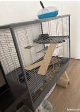 Grande Cage Zolux sur pieds Dimensions : 99 x 54 x 114 cm