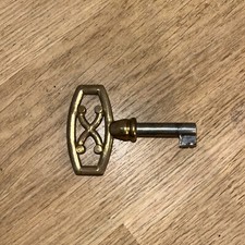 Ancienne Clé De Meuble Ou