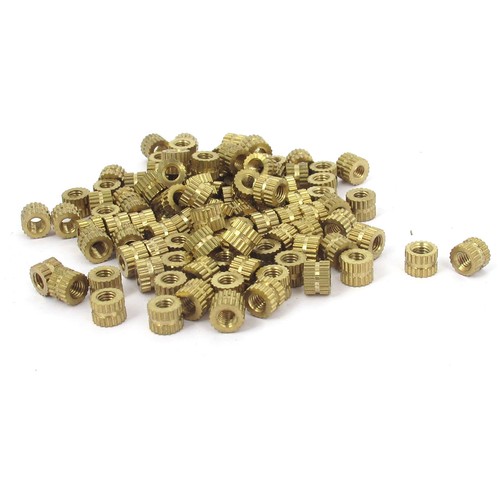 M3x4mm rond métal fileté sur