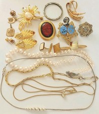 ANCIEN FOND DE TIROIR BIJOU FANTAISIE VINTAGE INSIGNE COLLIER ARGENT PL. OR 