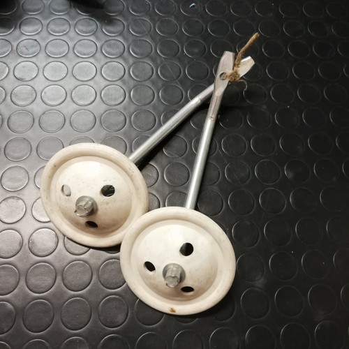Roues wheel roulettes - roues,