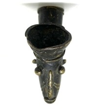 Ancien Et Magnifique Fourneau pipe bronze tribale africaine