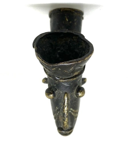 Ancien magnifique fourneau - et,