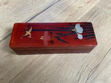 ANCIENNE BOÎTE À GANTS