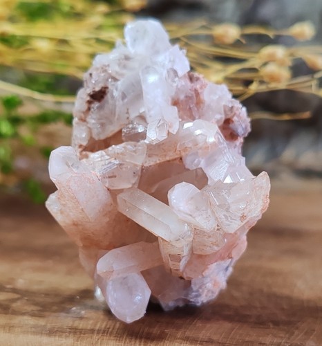 Quartz ferrugineux brut