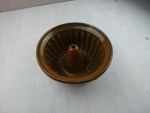 Ancien moule kougelhopf - à, en