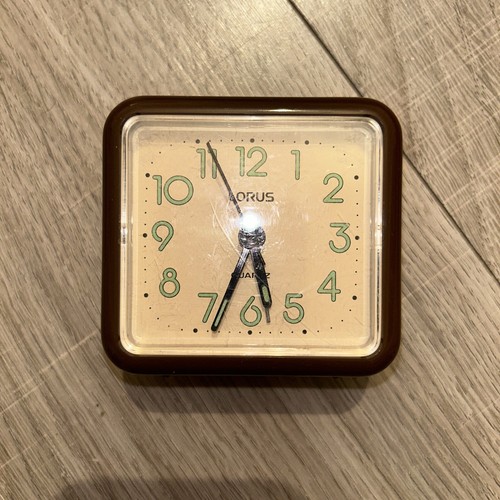 Réveil lorus quartz - lorus, marron
