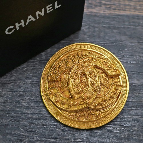 Broche ronde vintage chanel - broche,