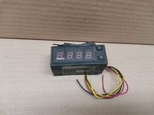 ancienne Montre Horloge digitale  Automobile  voiture