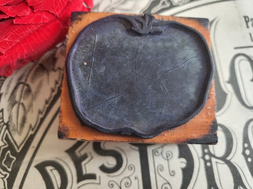 Tampon ancien frise idéale