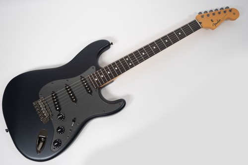 Fender made japan - in, ii