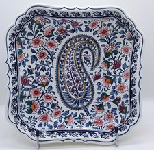 ANCIEN PETIT PLAT CARRÉ CREUX FAÏENCE GIEN DÉCOR CACHEMIRE PLUME PAON CERAMIC 1