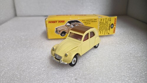 D22 dinky toys - 558,