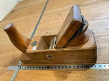 (n°173 old tool plane, OUTIL ANCIEN, vieux rabot en bois Ulmia , menuisier