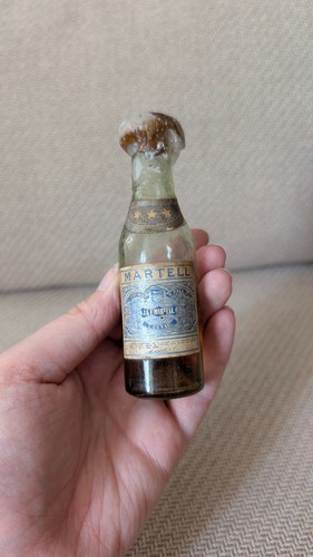 Ancienne bouteille miniature